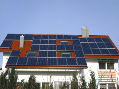 Le Syndicat des Installateurs Photovoltaïque du Résidentiel attaque plusieurs forums internet pour propos diffamatoires