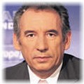 Sondage : Le Pen et Bayrou réduisent l'écart