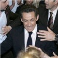 Royal et Sarkozy multiplient les signaux en direction de Bayrou