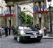 Sarkozy rencontre les parlementaires UMP à l'Assemblée